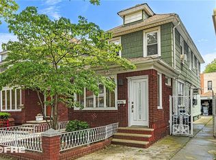 1725 W 2nd St, Brooklyn, NY 11223