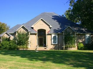 105 Bartlett Rd, Searcy, AR 72143