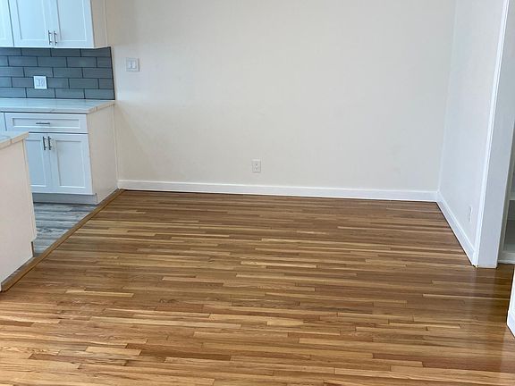 4th image of 148 S Hayworth Ave APT 4