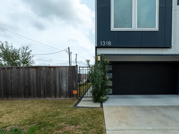 1318 Reinerman St, Houston, TX 77007