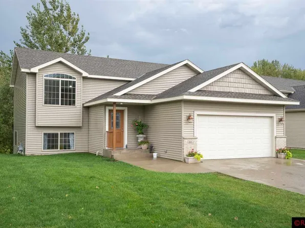 601 Colodoro Ln, Eagle Lake, MN 56024