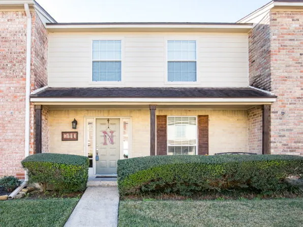 6864 Marshall Place Dr, Beaumont, TX 77706