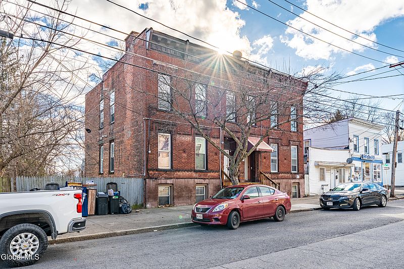 2nd image of 40-42 Ontario Street