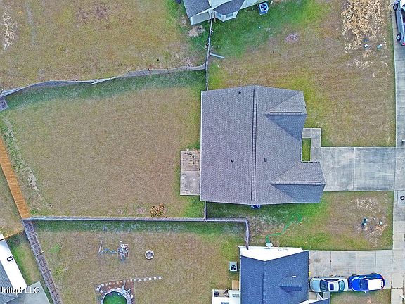 3rd image of 14236 Tori Dawn Dr