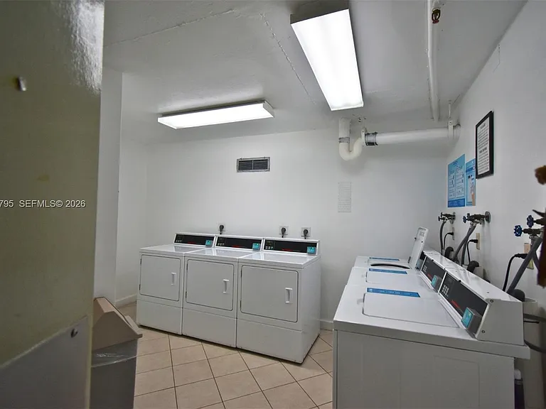 1100 Saint Charles Pl #620 — Photo 33