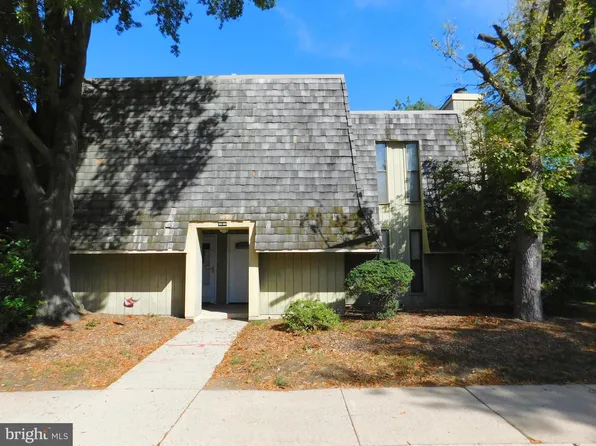 25 S Church Rd Unit 183-U183, Maple Shade, NJ 08052
