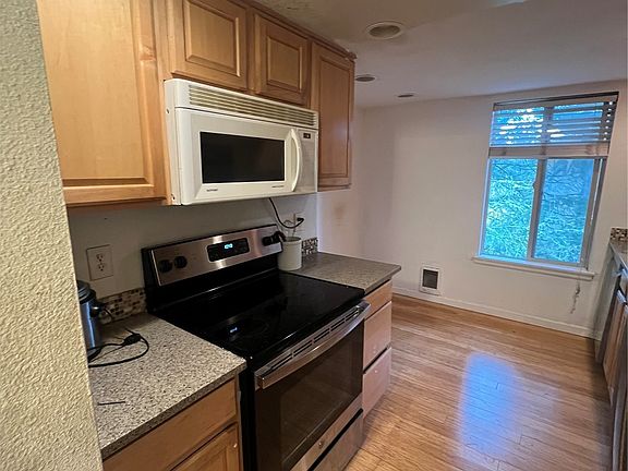 5th image of 8601 Zircon Drive SW #A5