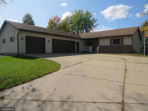 201 Wacker Dr, Glencoe, MN 55336