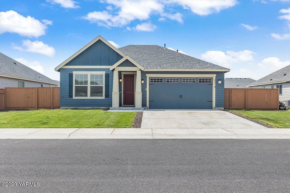 206 Bravo St, Moxee, WA 98936 Zillow