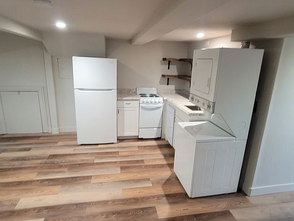 4th image of 3713 G Rd Unit 5