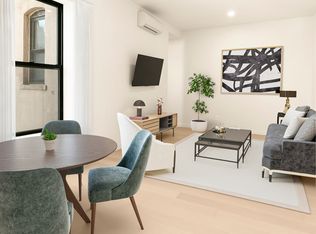 4474 21st St APT 5, Long Island City, NY 11101