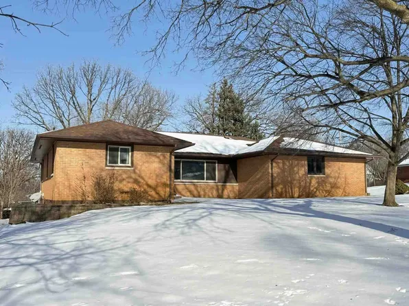 418 Washington Ave, Ellsworth, KS 67439