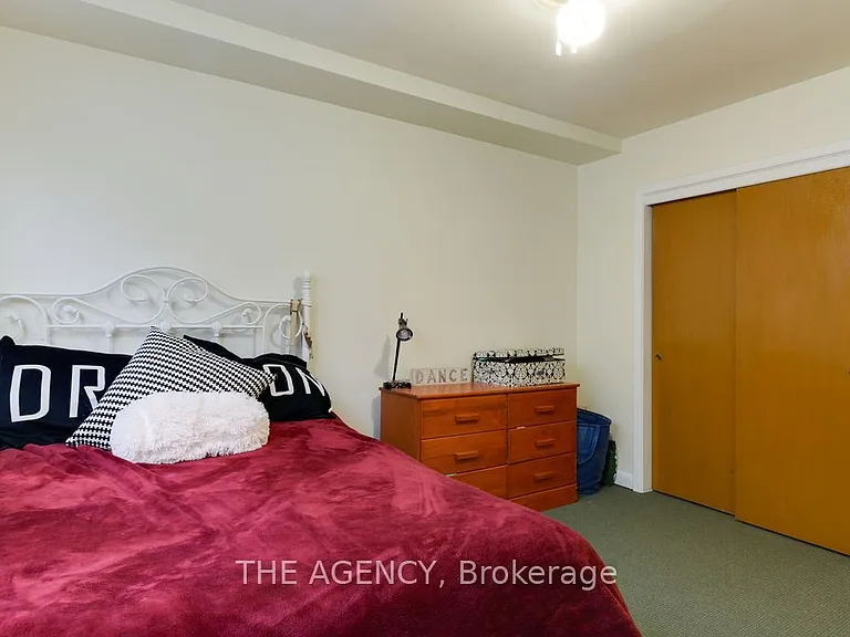 75 Keele St #1 — Photo 9