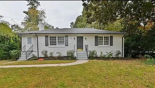 381 Hilderbrand Dr Photo 1