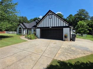 2800 Cove Crossing Dr, Lawrenceville, GA 30045