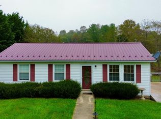 249 Fox Fire Rd, Max Meadows, VA 24360