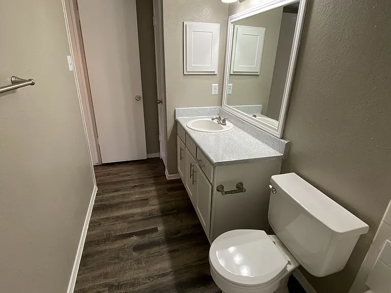 Walnut Creek Apartments — Photo 62