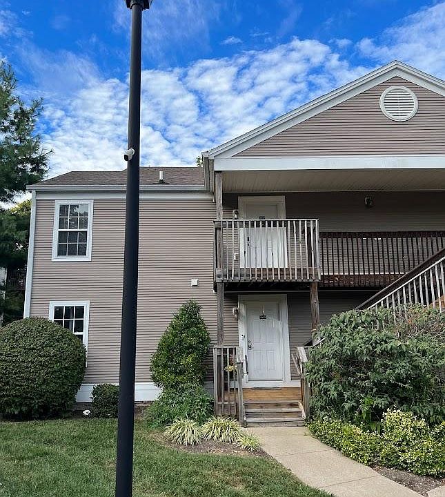 1st image of 857 Malabu Dr APT 9200