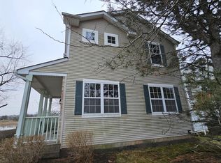 39 Freesia Dr, Romeoville, IL 60446