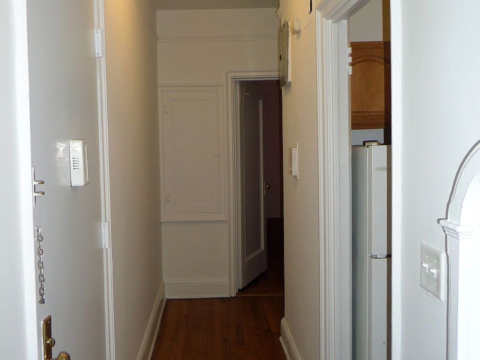 1st image of 3415 31st Ave #4H