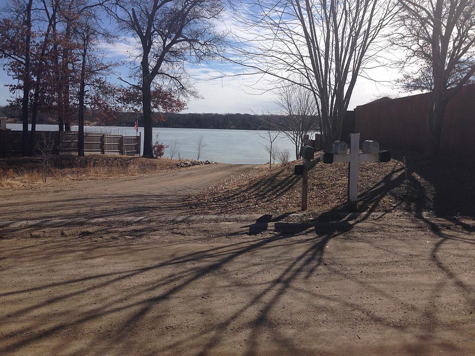 2nd image of 28534 143rd St