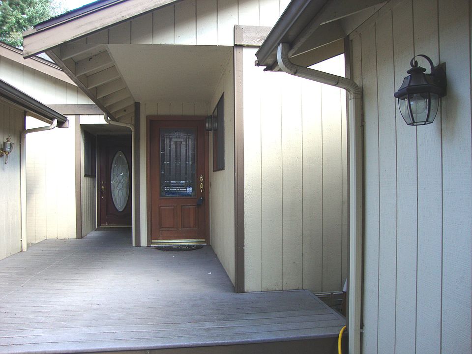 1st image of 1500 Lake Park Dr SW APT 82