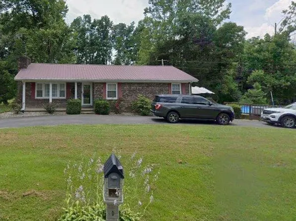 529 Indian Trail Rd, Russell Springs, KY 42642