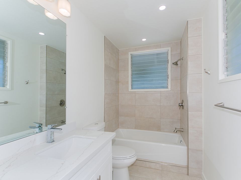 1st image of 4715 Kahala Ave APT B