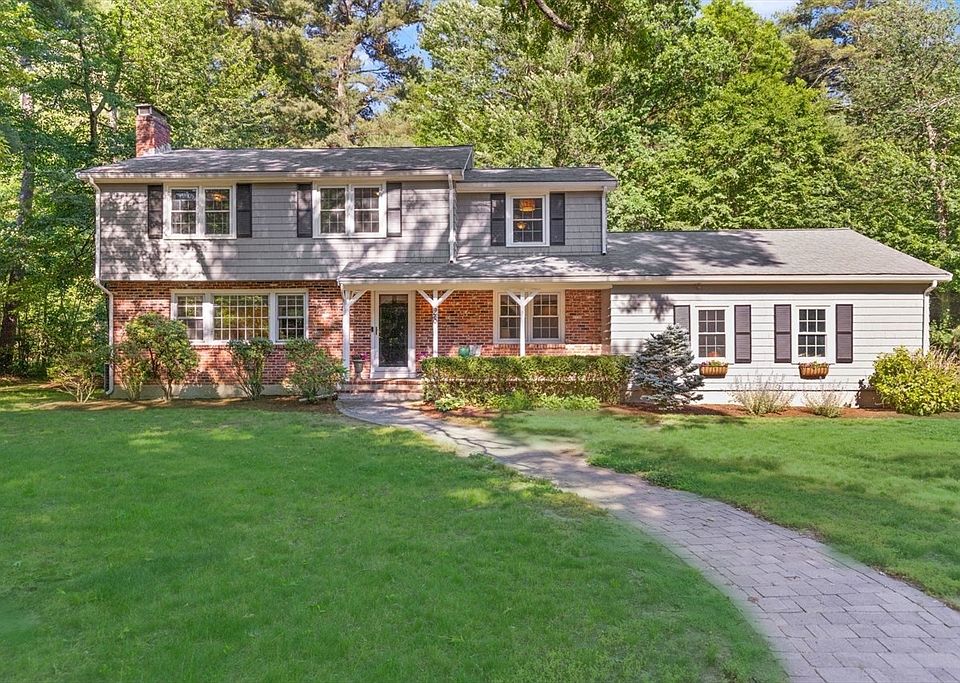1st image of 28 Colburn Dr