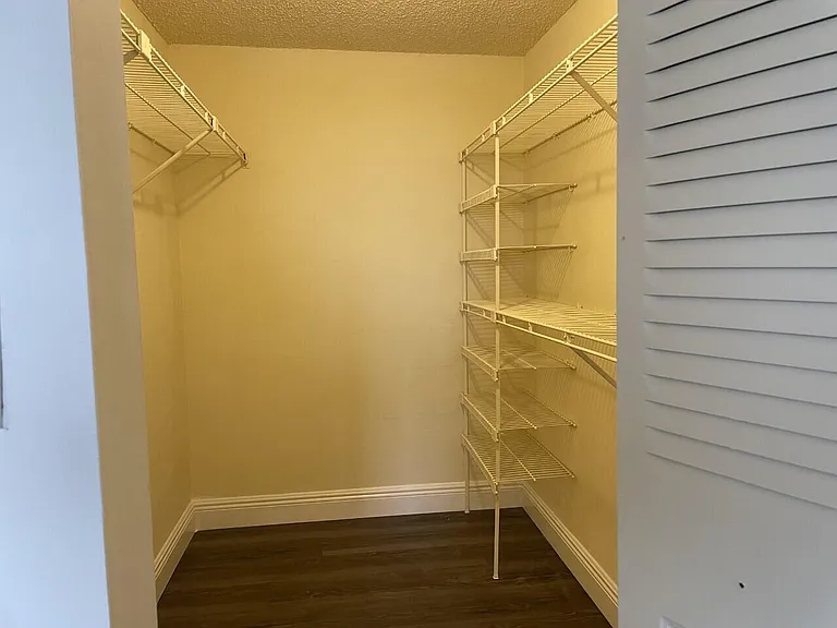 4640 Lucerne Lakes Blvd W #605 — Photo 5