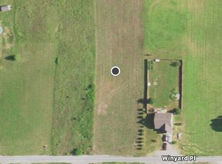 9800 W Winyard Pl, Owensville, IN 47665