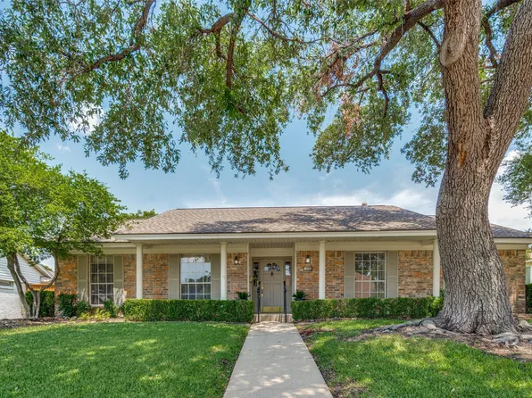 910 Loganwood Ave, Richardson, TX 75080