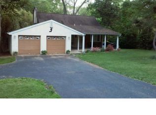 65 War Admiral Ln, Media, PA