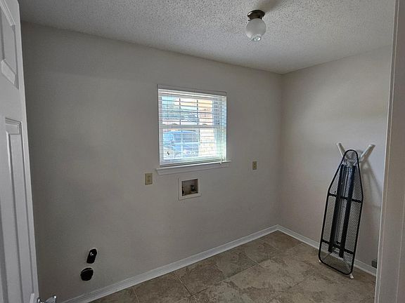 Laundry Room with Hookups