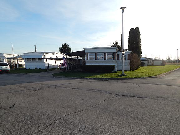 2nd image of 5483 Bonanza Ln