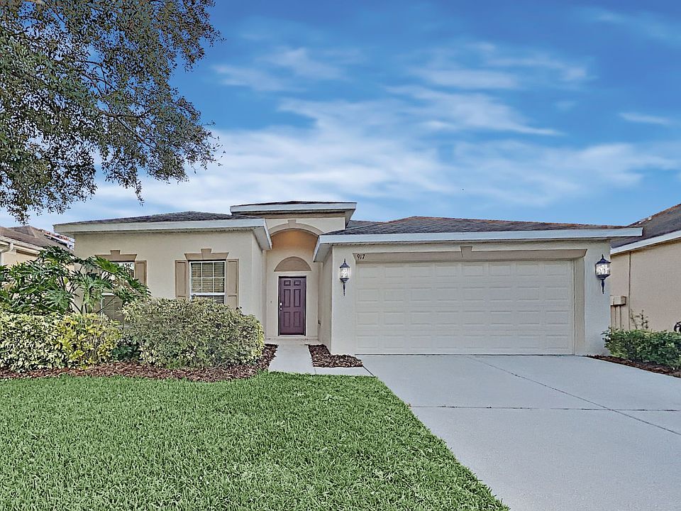1st image of 917 Parker Den Dr