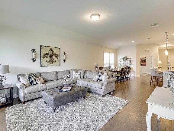3rd image of 148 Andele Way