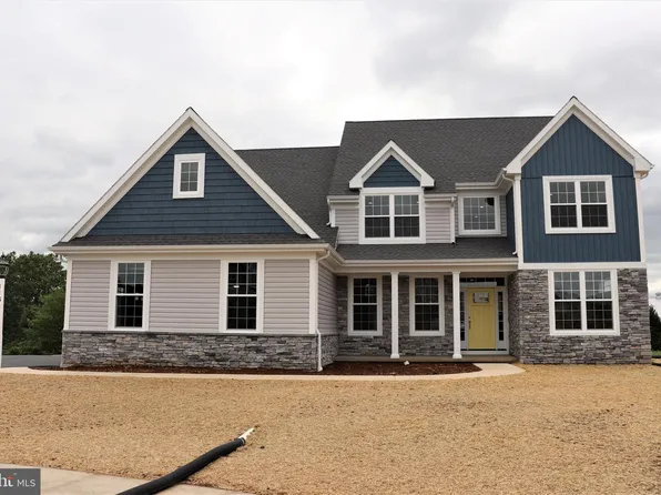 1130 Whitemarsh Dr #48, Lancaster, PA 17601