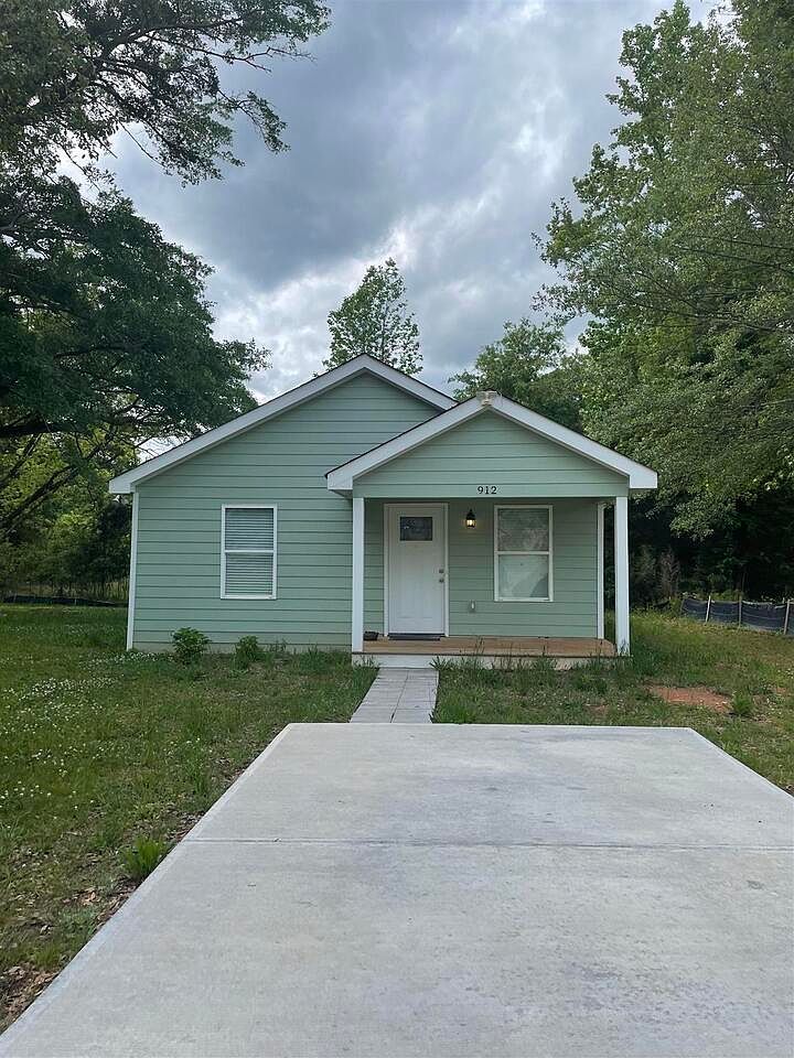 912 Alcovy St, Monroe, GA 30655 Zillow