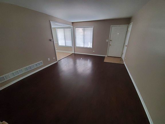 3rd image of 6256 Kit Carson Dr #1615-3