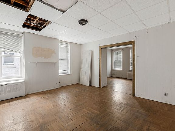4th image of 1673 66th St #1-4