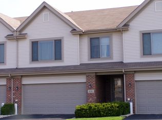 8318 W Chestnut Ct, Frankfort, IL 60423