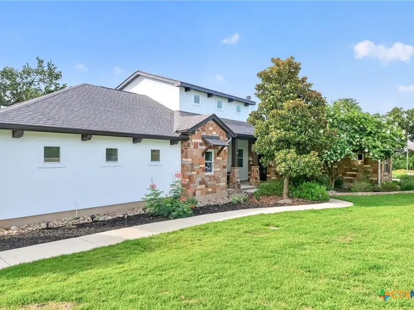 1424 Decanter Dr, New Braunfels, TX 78132