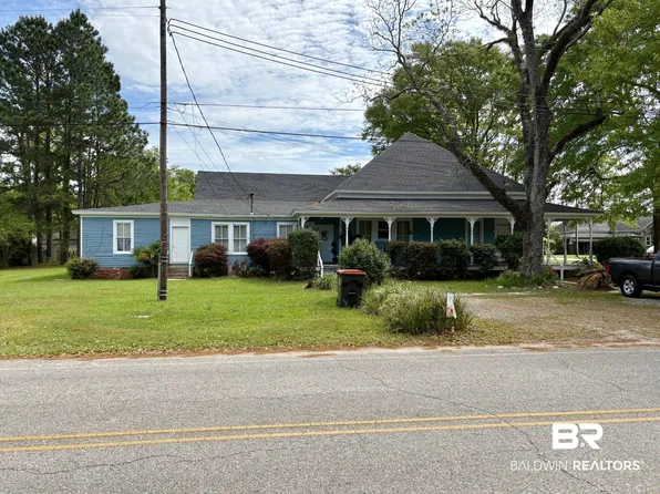 300 McMillan Ave, Bay Minette, AL 36507