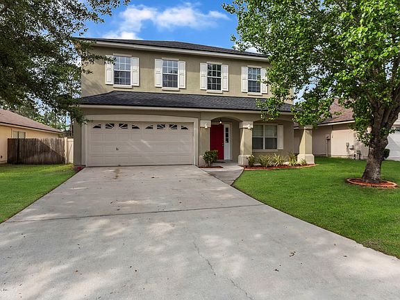 4th image of 8208 Leafcrest Dr
