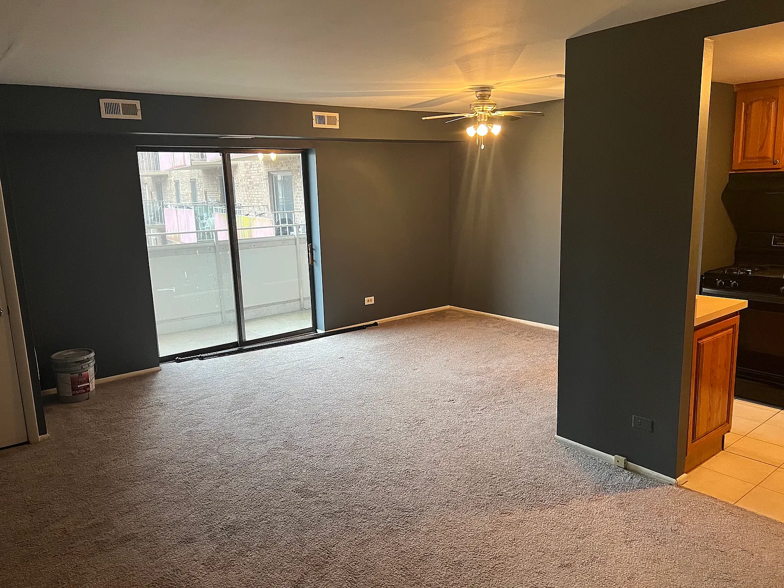 1 bed, 750 sqft, $1,475 — Photo 3