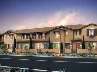 28672 Jardineras Dr, Valencia, CA 91354