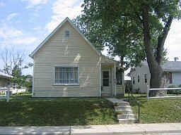 1st image of 1340 E North St