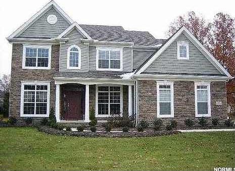 2nd image of 399 Harbor Ct