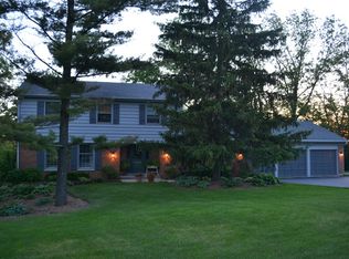 29 Wychwood Ln, South Barrington, IL 60010